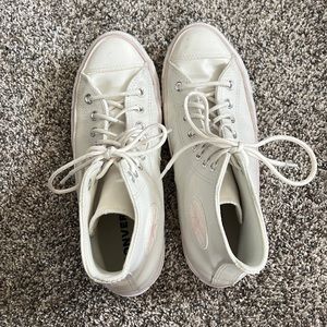 Women’s converse shoes